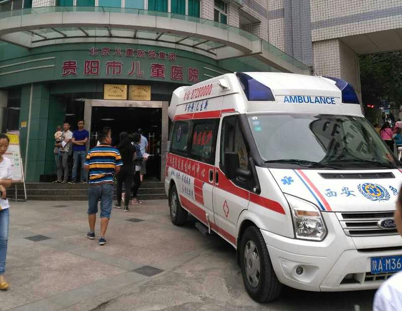 胡杨河市救护车转院